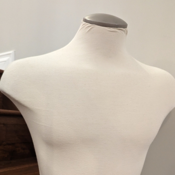 Male Mannequin, an excellent sales booster size M/L - Picture 4 of 8